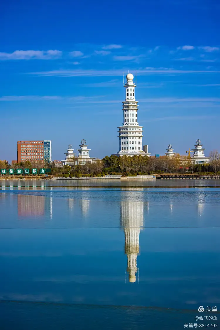 拍身边的美景之一:周口公园气象塔